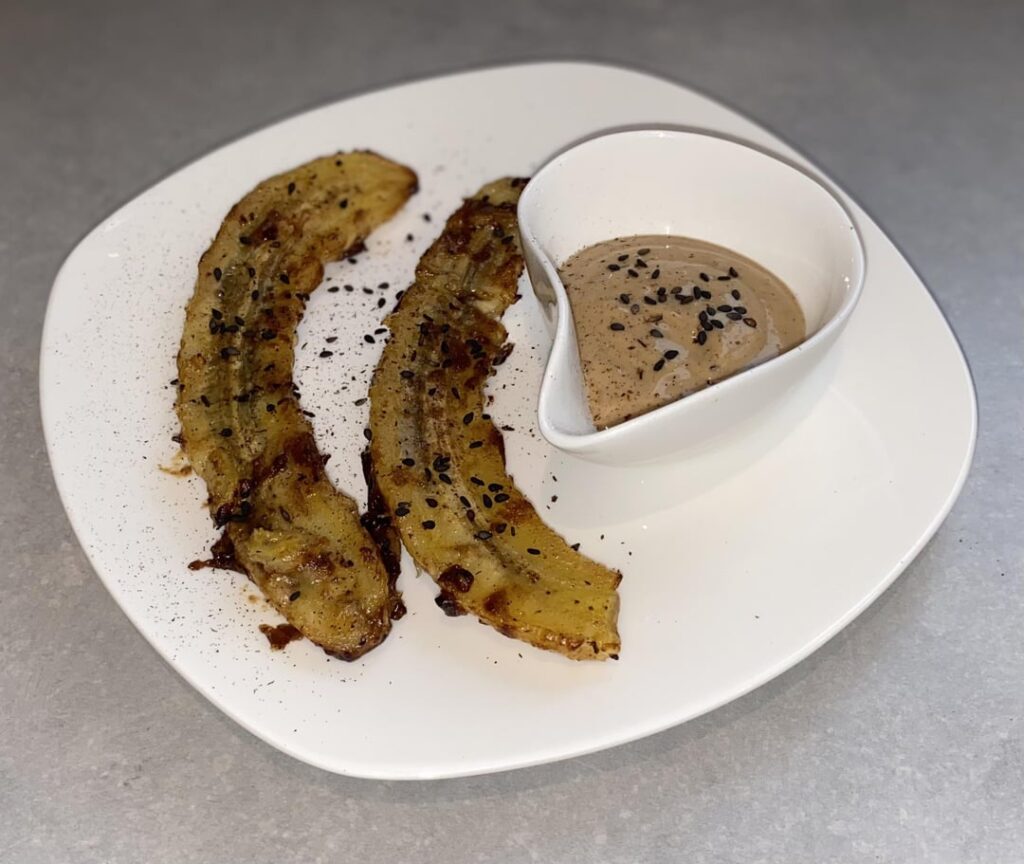 Happy Valentines Day! Absolutely love this Ultimate Banana Split with Miso & Black Lime Spiced Custard Recipe, inspired by The amazing Ottolengh Team