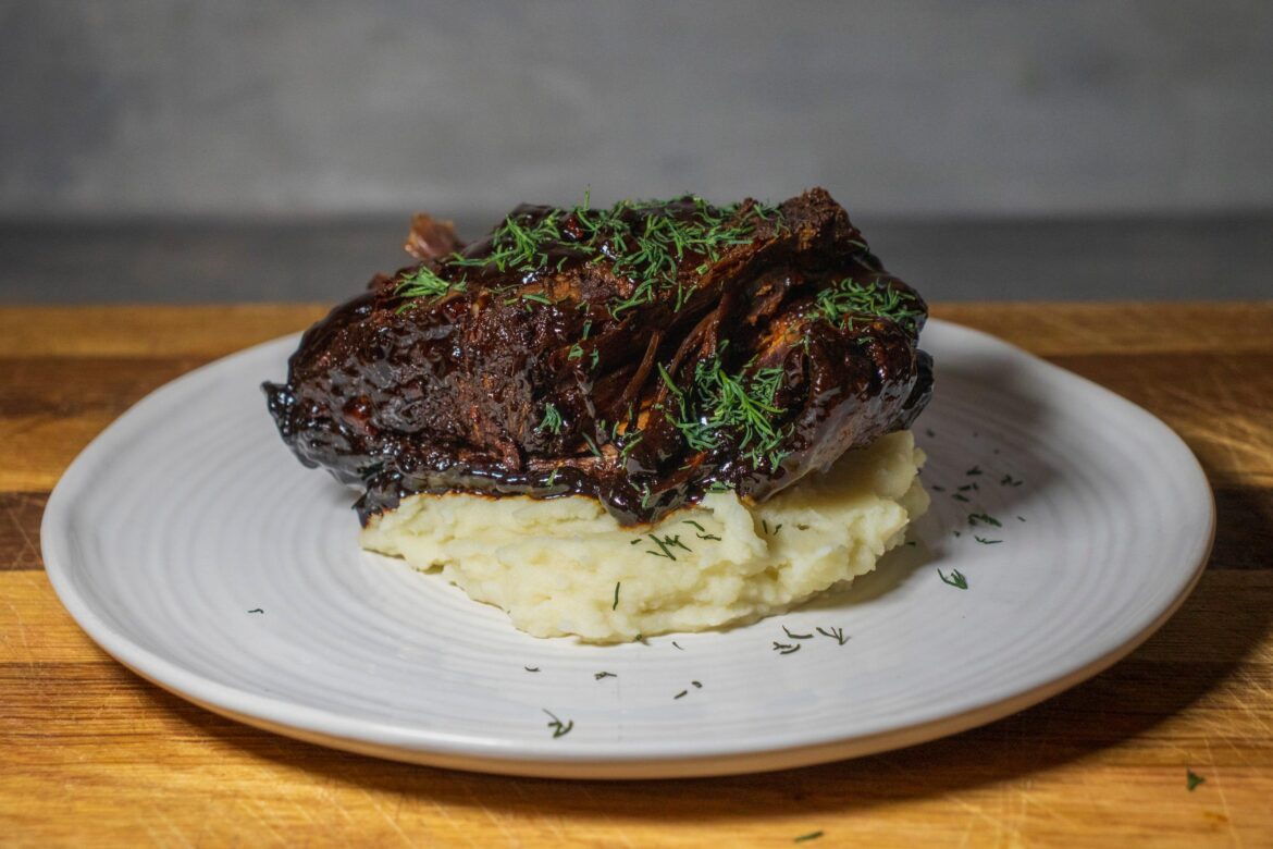 Slowcooked beef brisket