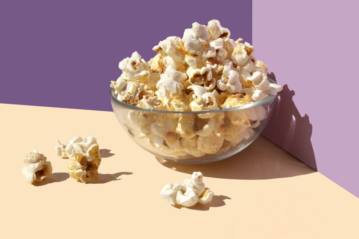 10 Healthiest Snacks to Eat Between Meals, Say RDs