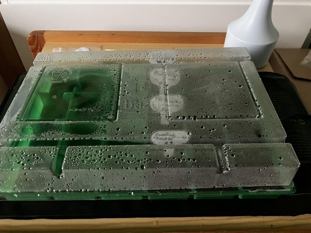 Hey everyone! First time pepper grower here . Hey everyone! First time pepper grower here .