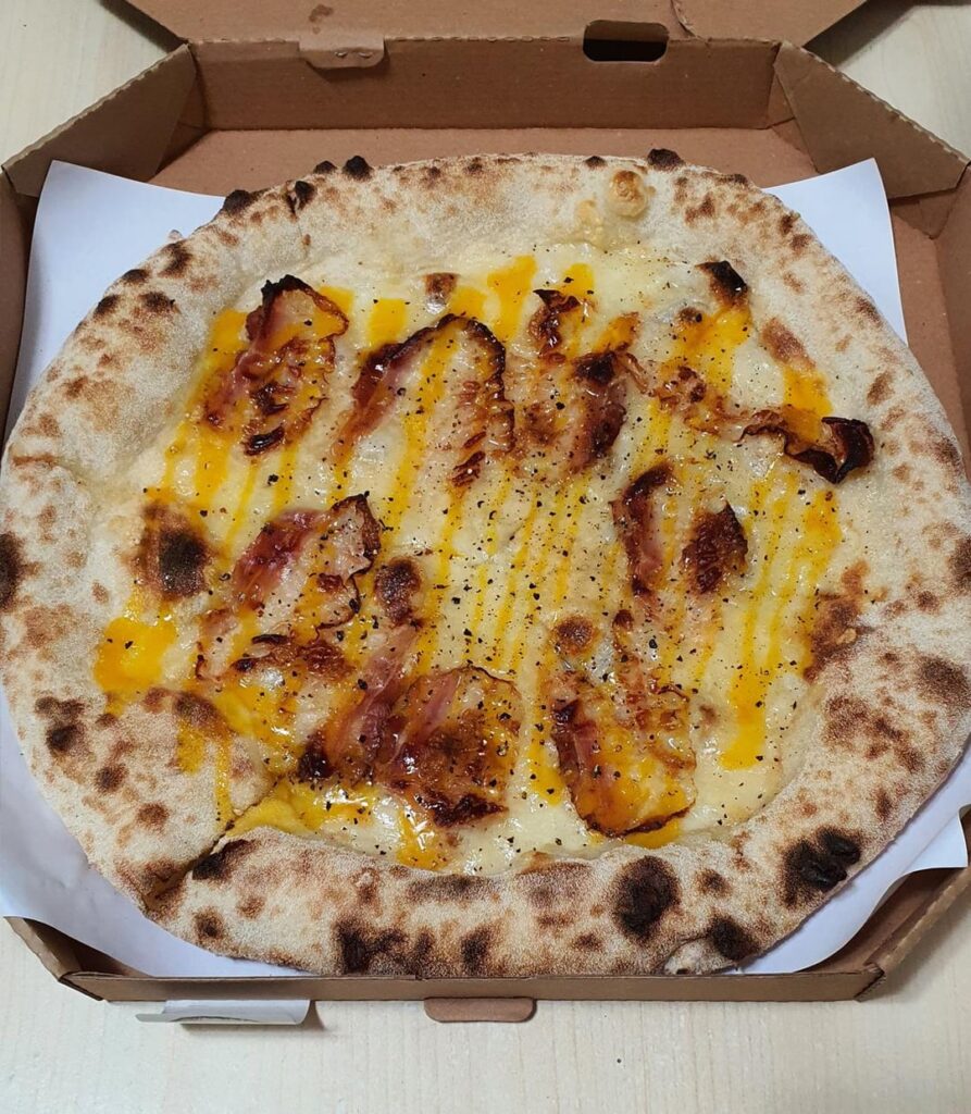 Pizza Carbonara from A'luat Pizza, Bucharest