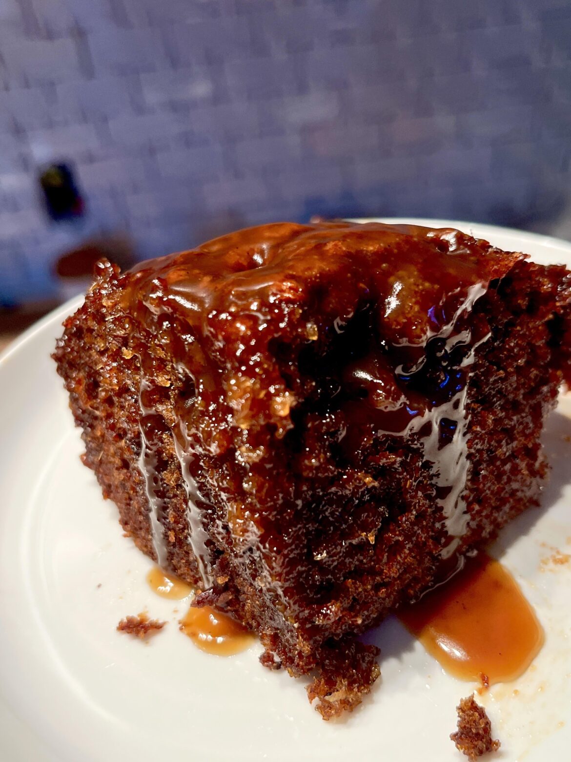 Sticky Toffee Pudding. First time making it and tasting it. My god it’s amazing