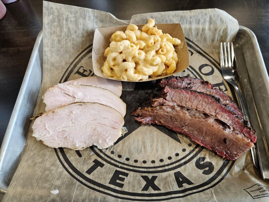 Rabel’s Roadhaus BBQ in La Vernia TX