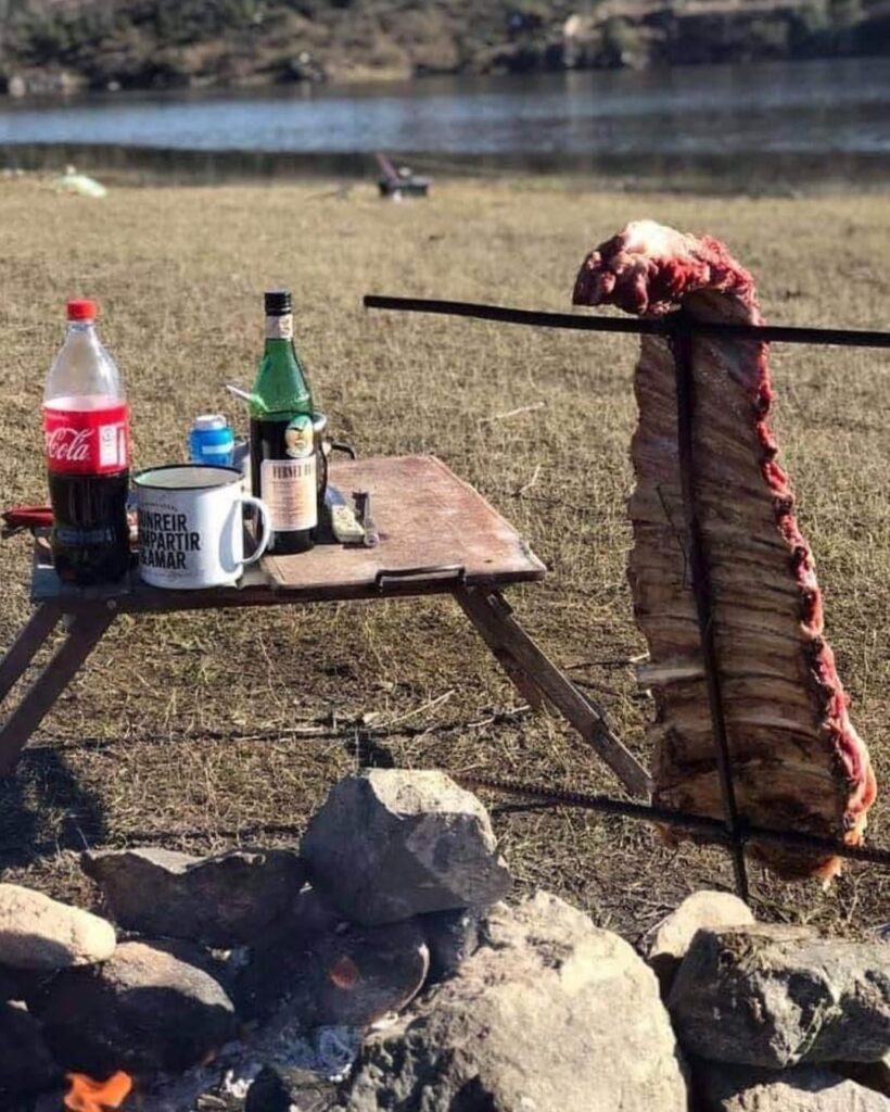 Asado y río