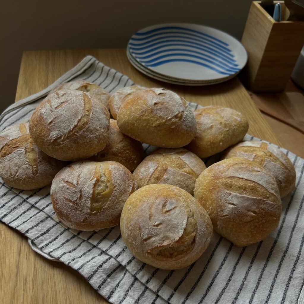 rate my sourdough bread rolls! rate my sourdough bread rolls!