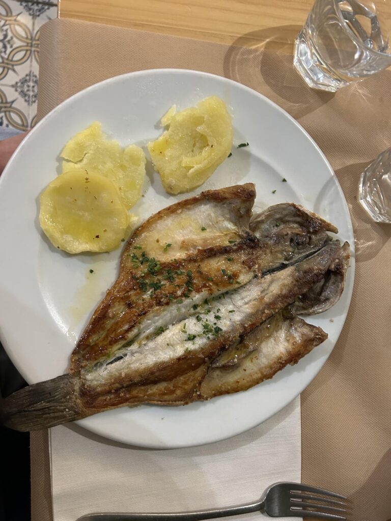 calories in cod with roast potatoes?