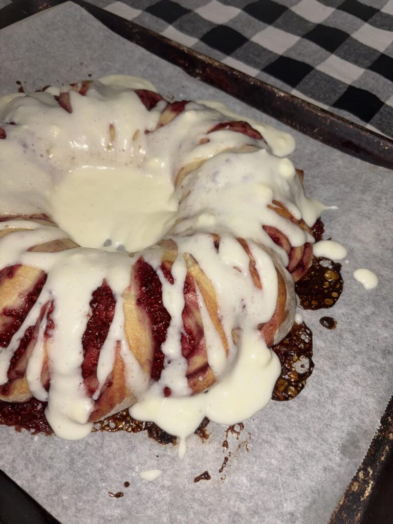 Maybe not the prettiest, but i made a delicious raspberry wreath for Valentine’s Day!