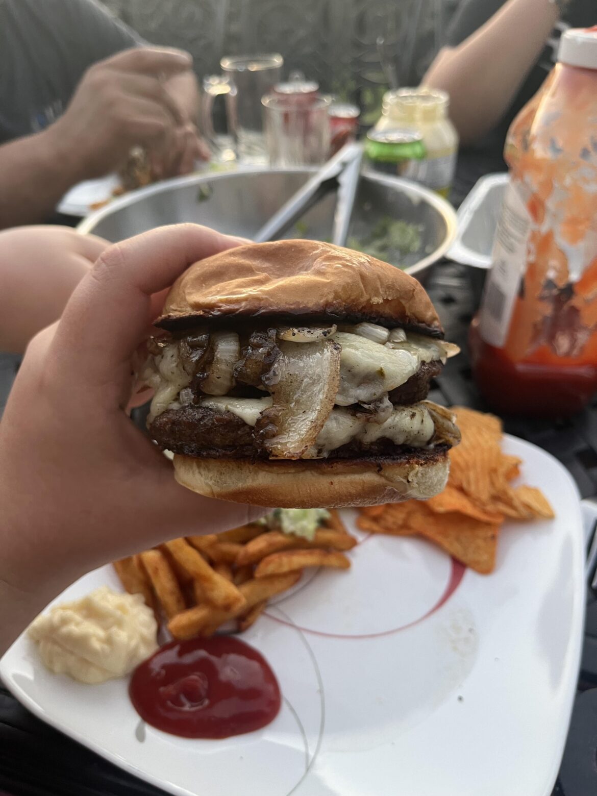 love my burgers smothered in onions