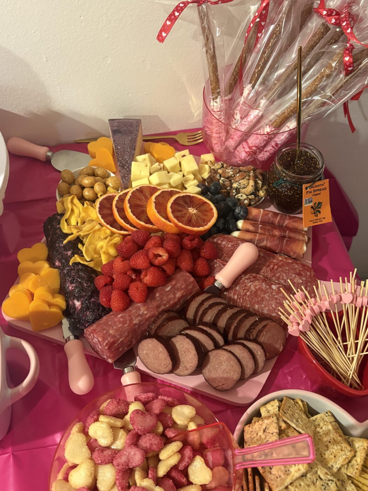 My first board for my friends Valentine’s party 💕