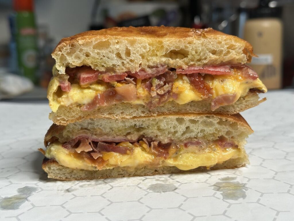 Super tasty cheesy breakfast sandwich – details below Super tasty cheesy breakfast sandwich - details below