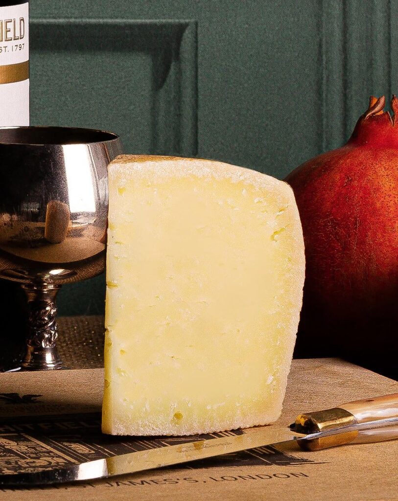 Day 1637 of posting images of cheese until I run out of cheese types: Cullum