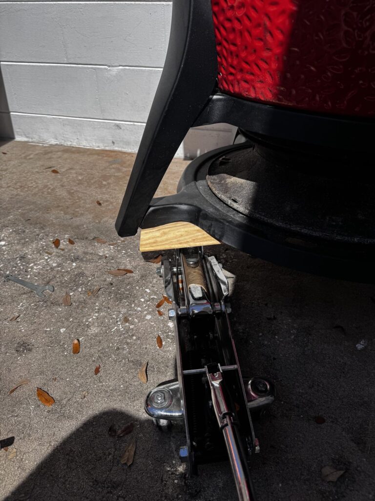 Kamado Big Joe 3 Wheel Replacement