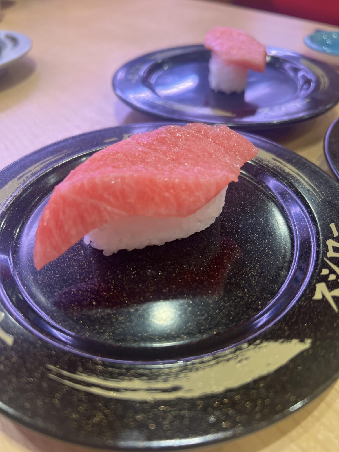 sushiro’s otoro! i’m in love!!