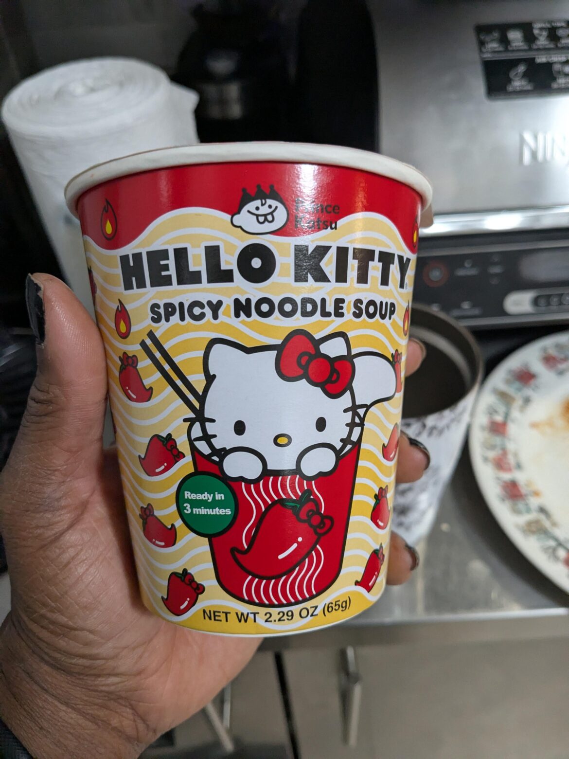 Helly Kitty Spicy Noodles: Don't Bother