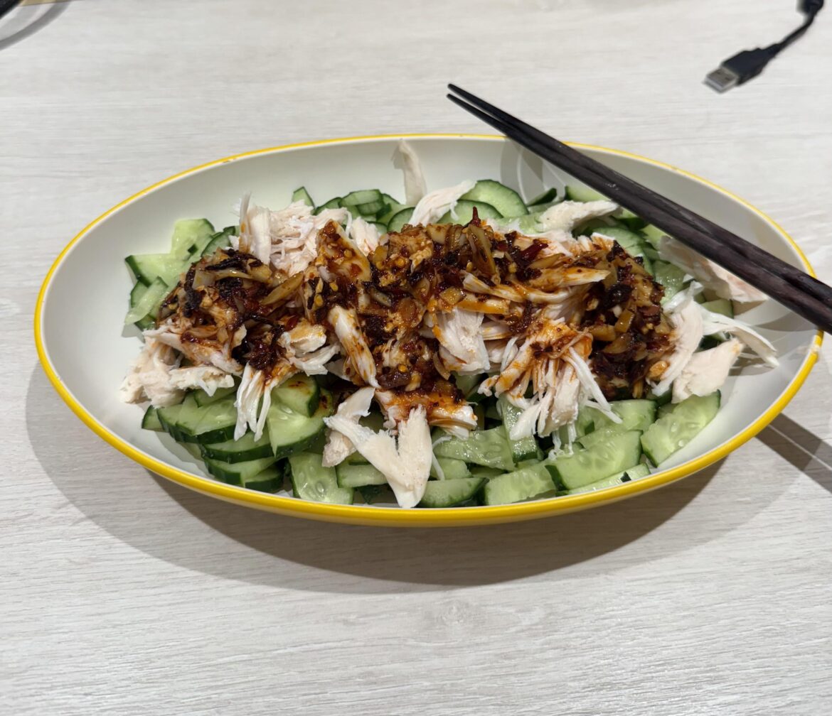 Lazy 400kcal meal. Sichuan-style hand-torn chicken with cucumber.