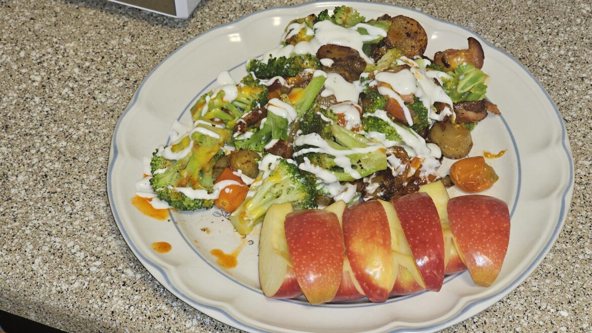 Loaded Potato, Broccoli, and Bacon Skillet