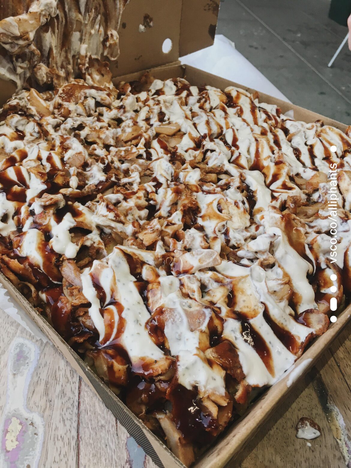Halal snack pack - kebab meat on fries with cheese
