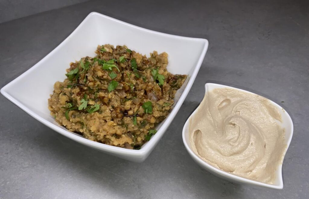 Absolutely love this ‘Lentils with Pomegranate Molasses & Whipped Lemon Tahini’ recipe by Meera Sodha from ‘The Guardian’, which was voted best recipe from 2024 by Ottolenghi. It's a delightful dance of sweet, sour, creamy, and earthy – trust me, you're going to LOVE this.