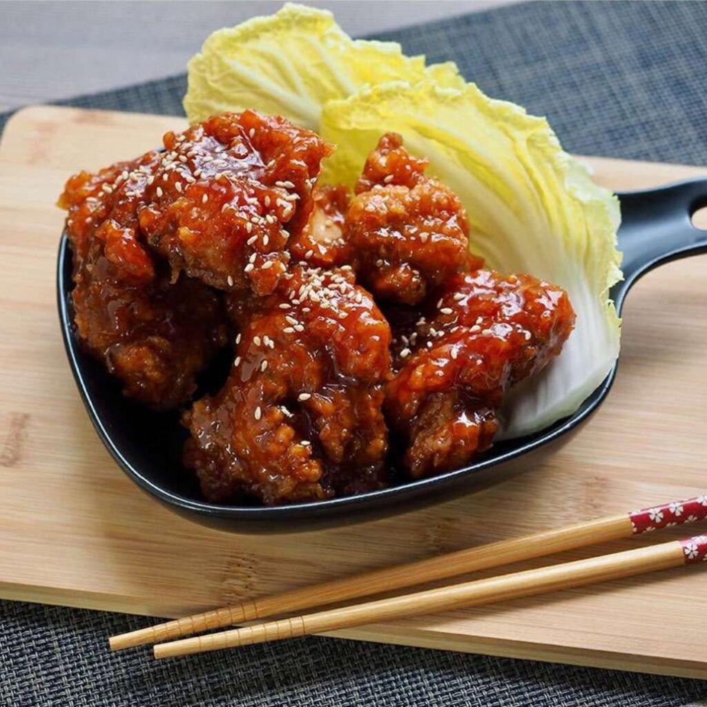 How do I make the sauce for dakgangjeong at home?