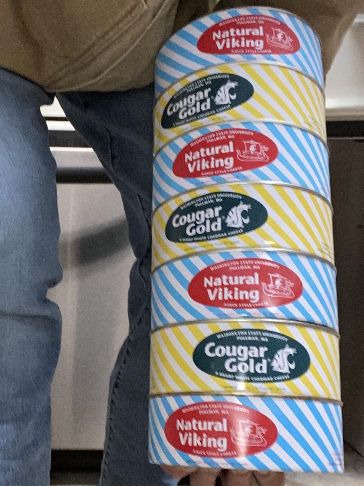 Cans just before gifting