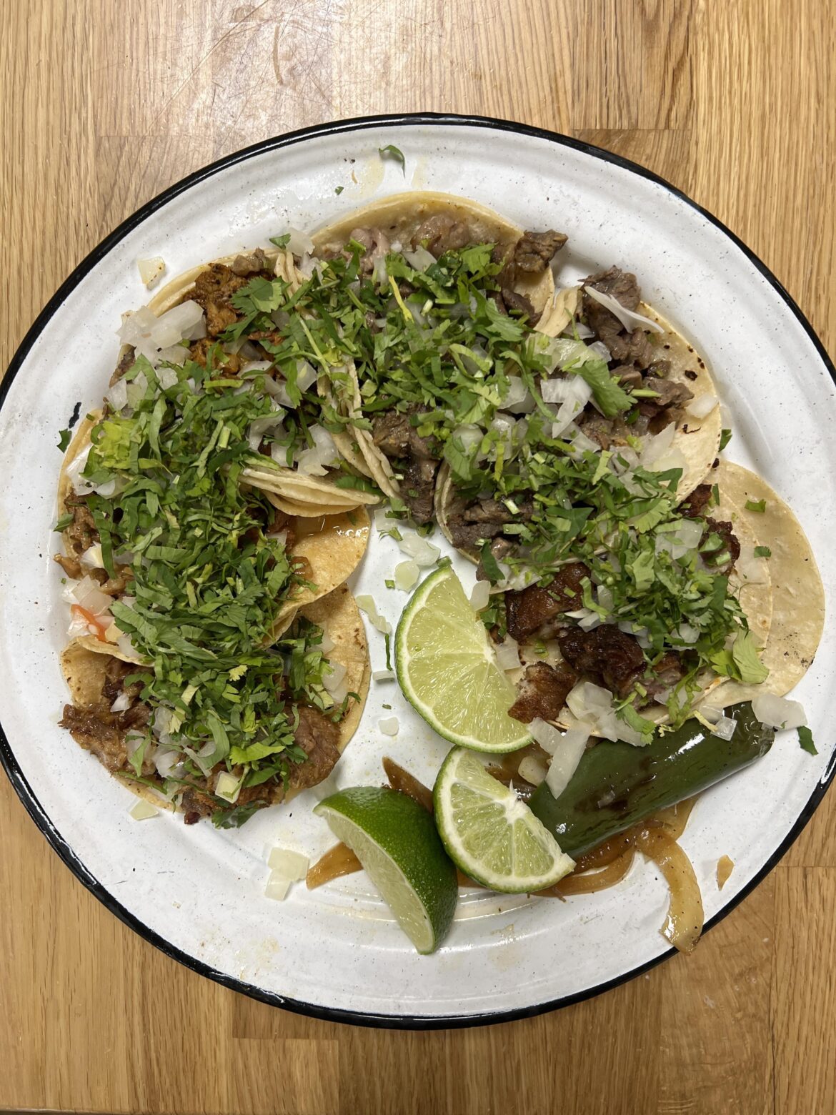 Mollejas, traditional campechano, campechano con carnitas & carne asada