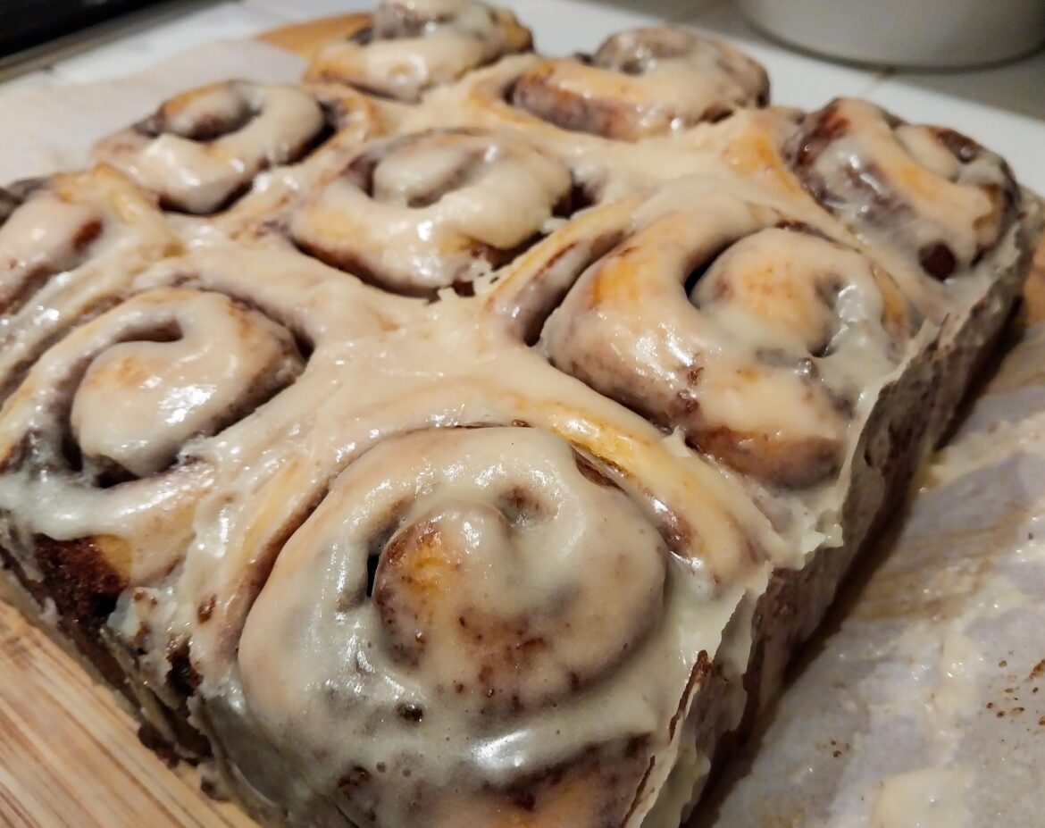 Cinnamon Rolls, the calorie bombs I always regret making