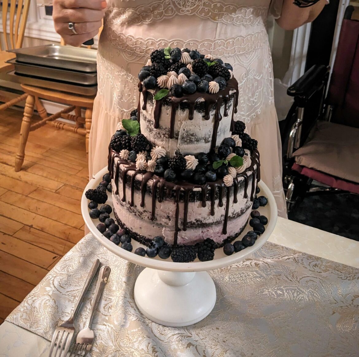 Another year, another family wedding cake