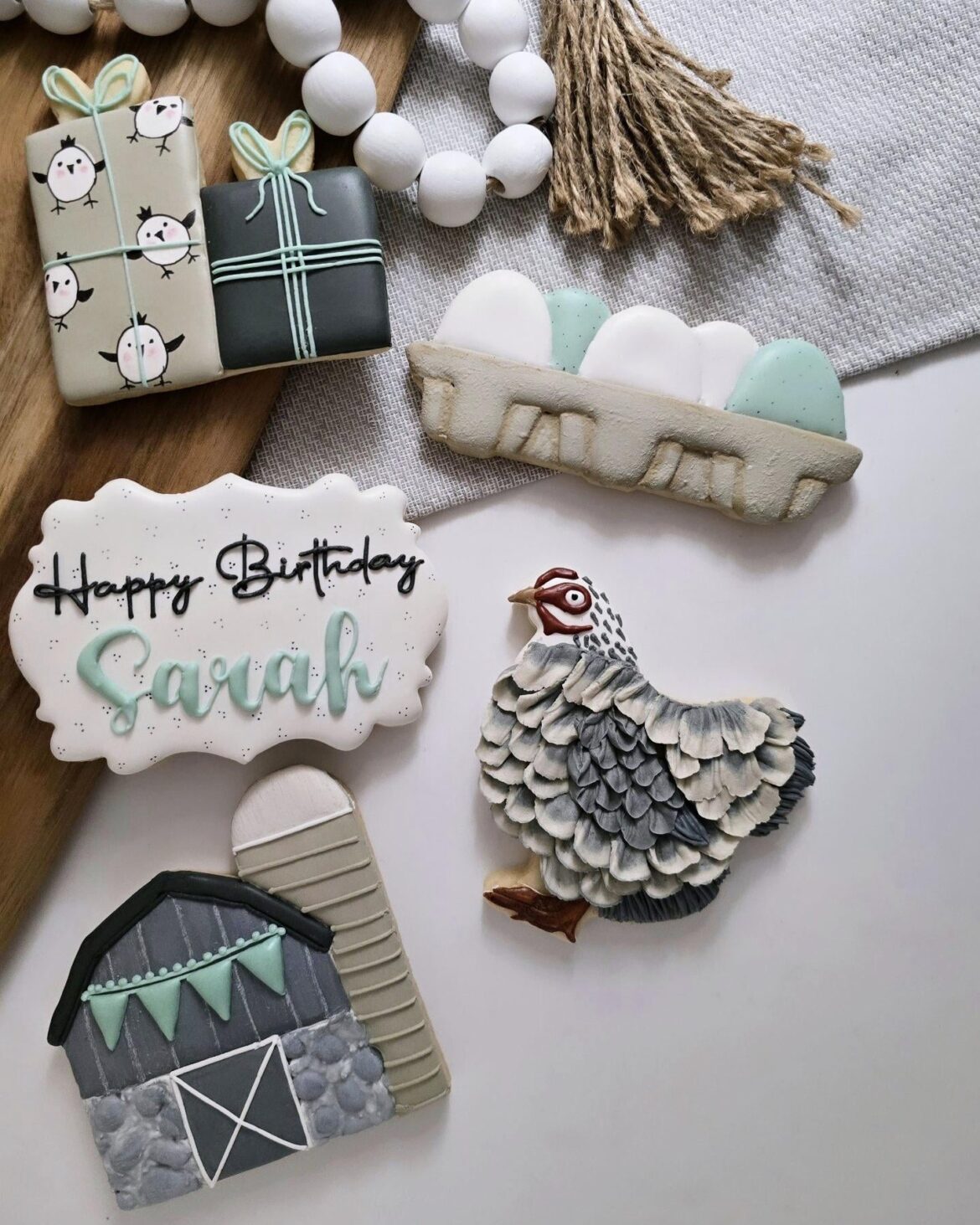 🐔 gift for a friend who loves chickens