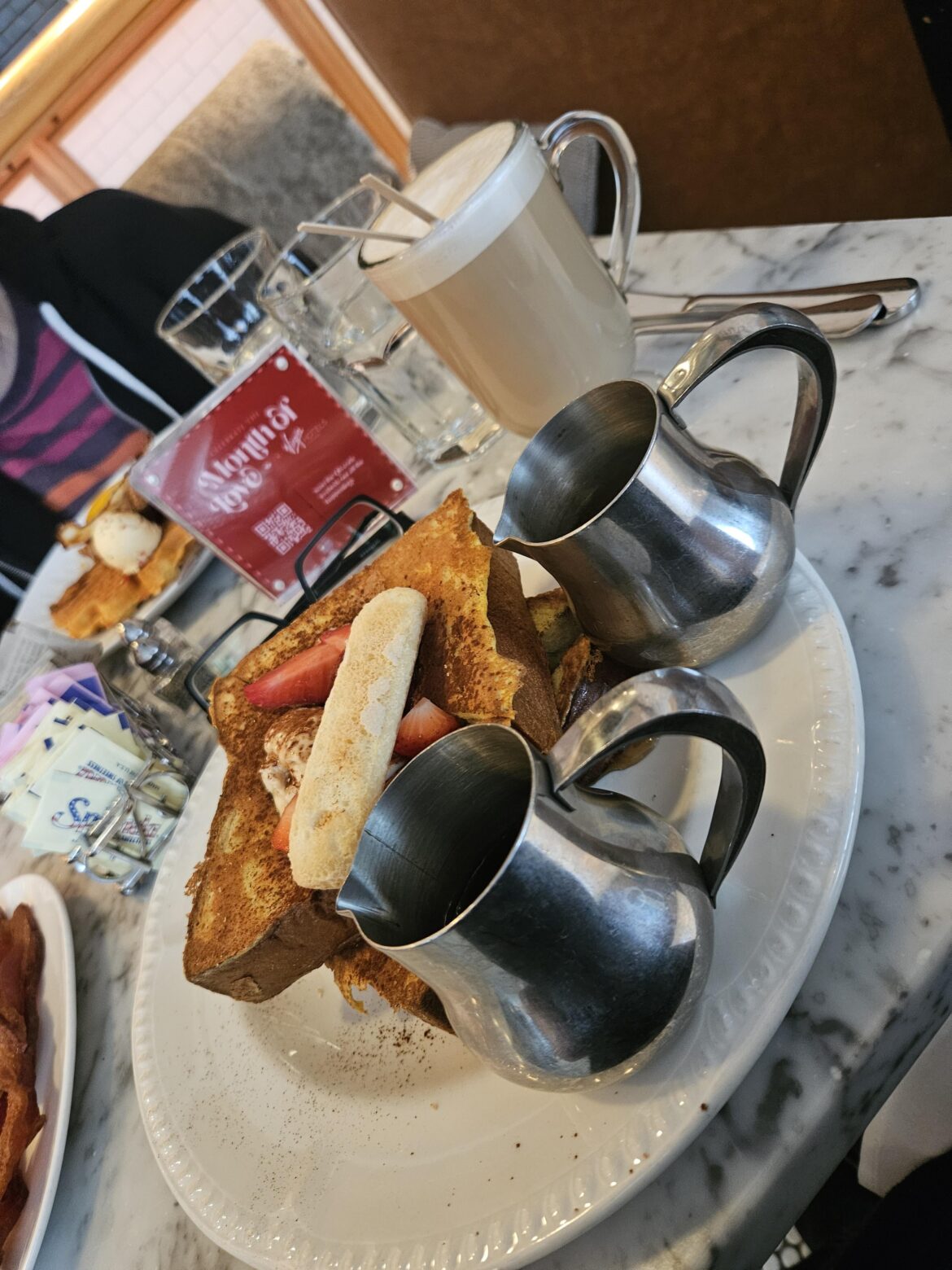 The lady and I went to Miss Ricky's for Valentine's Day breakfast this morning.