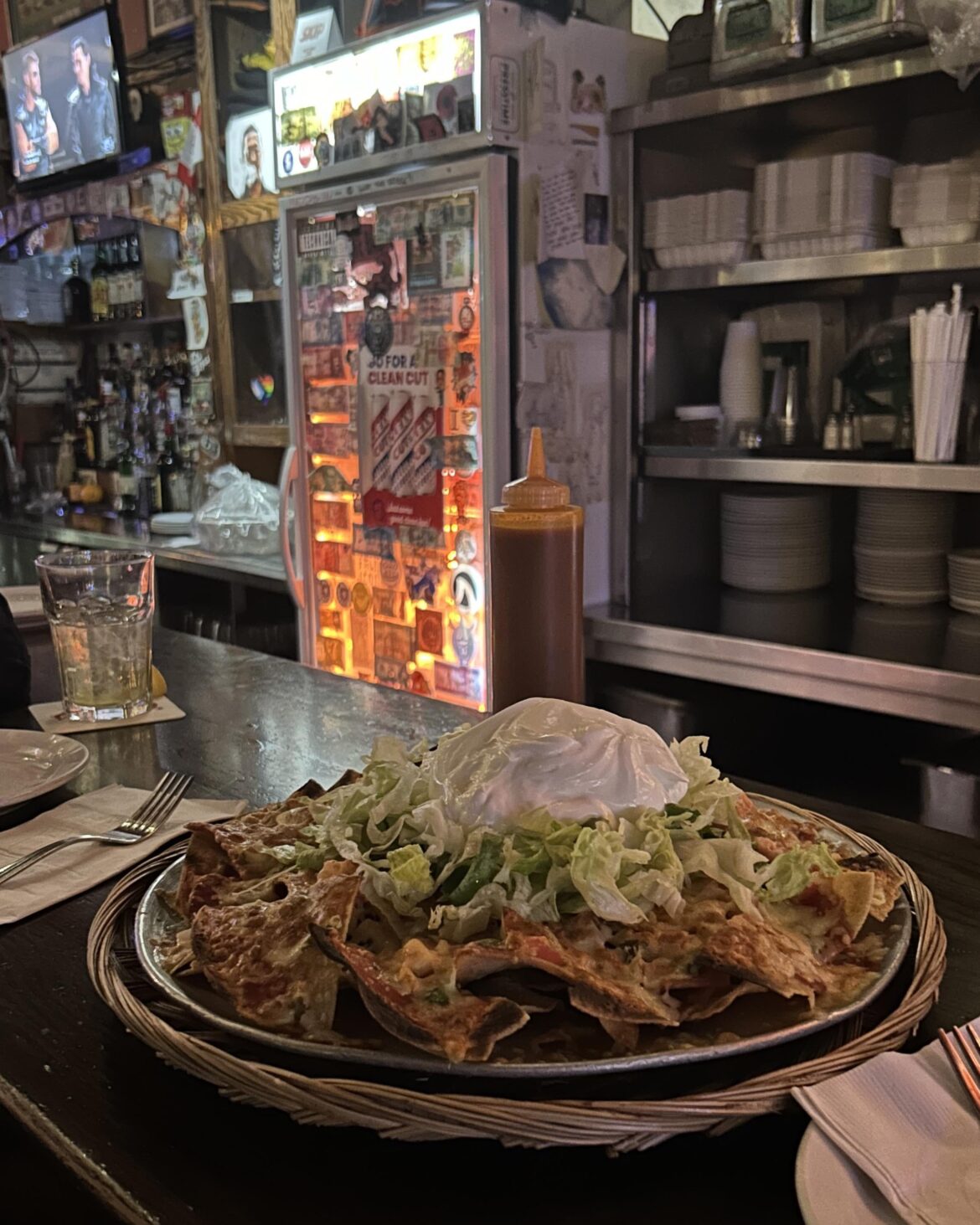 Veggie Nachos @ Sneaky Dee’s