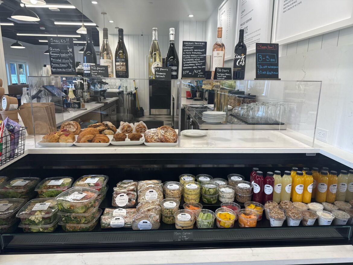 What type of display would work with my pastry case?