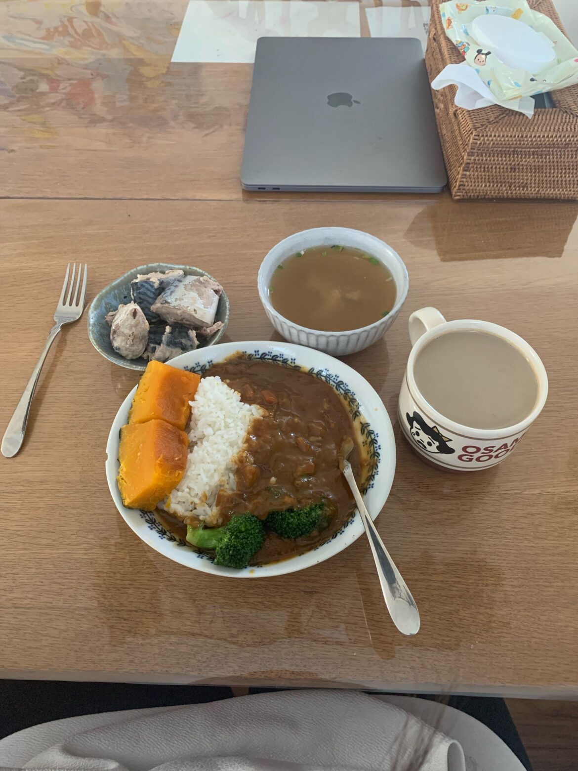 My husband made me lunch My husband made me lunch