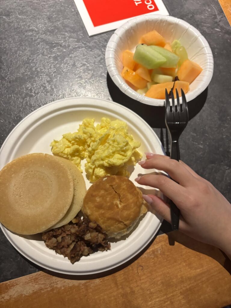 Calories in hotel breakfast?