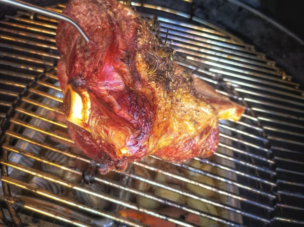 Picked up my first charcoal BBQ at a garage sale last month, I love cooking this way!