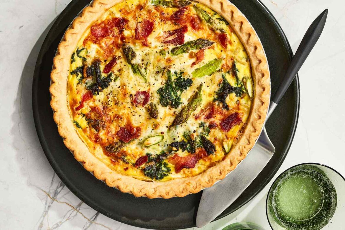 This Use-It-Up Quiche Recipe Is a Weeknight Miracle This Use-It-Up Quiche Recipe Is a Weeknight Miracle
