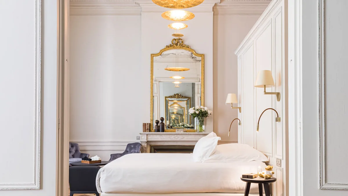 Where to stay in Bordeaux: A suite in Villas Foch Hotel in Bordeaux