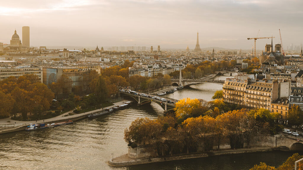Where to Dine Near Notre-Dame: 12 Must-Try Paris Restaurants Where to Dine Near Notre-Dame: 12 Must-Try Paris Restaurants