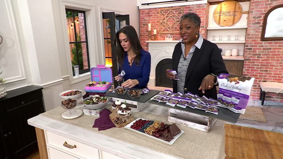 Orchard Valley Harvest (15) 1oz Bags Dark Chocolate Berry Nut Mix on QVC