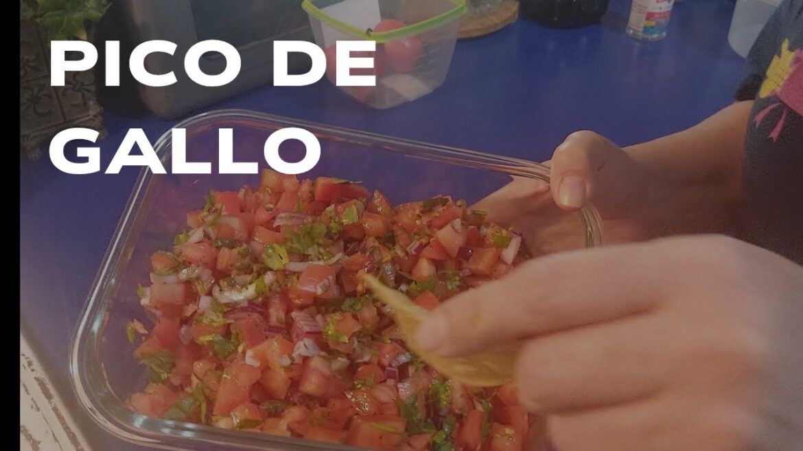 How to make Homemade Pico de Gallo | Fresh Salsa