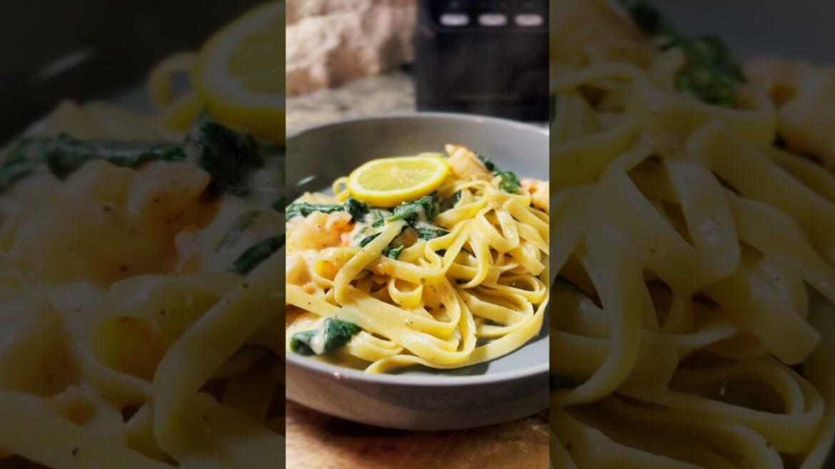 Lemon shrimp pasta for dinner super easy ￼