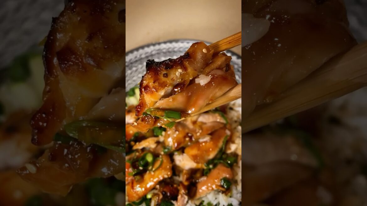 Baked Honey Soy Garlic Chicken #bakedchicken #chickenrecipes #asianfood #easyrecipe #dinnerideas