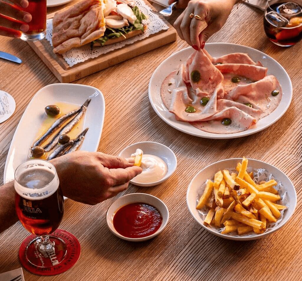 2025 Reviews, Photos and Rankings By A Local Food Critic