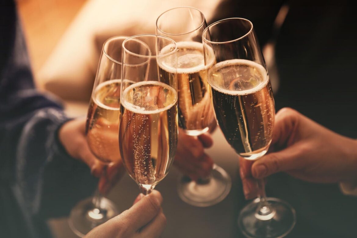 German Winemakers Are Bringing Sekty Back To Sparkling Wine German Winemakers Are Bringing Sekty Back To Sparkling Wine