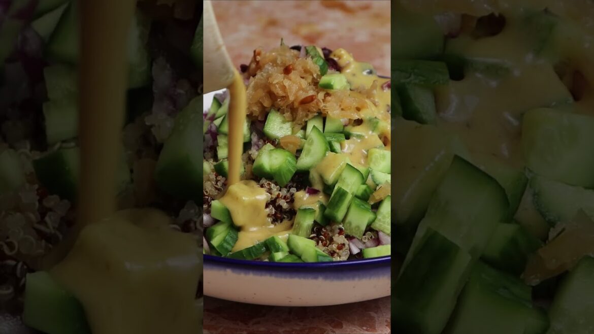 How To Make The Most REFRESHING Quinoa Salad Ever? #shorts #cookwithme