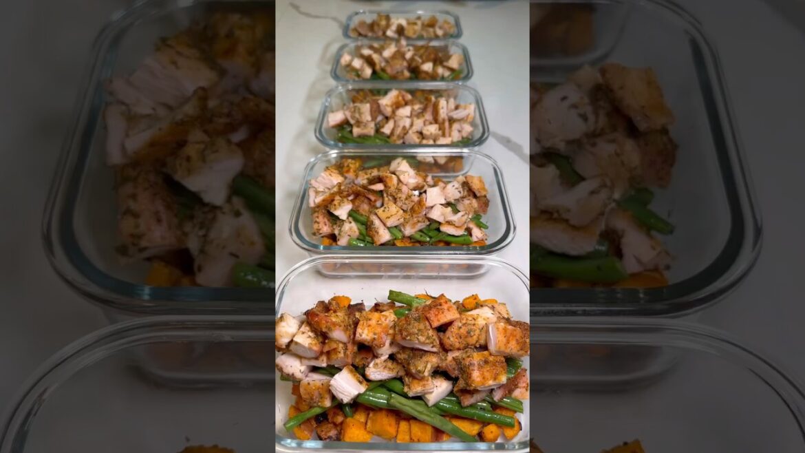 Lemon Herb Chicken and Sweet Potatoes Bowls Lemon Herb Chicken and Sweet Potatoes Bowls