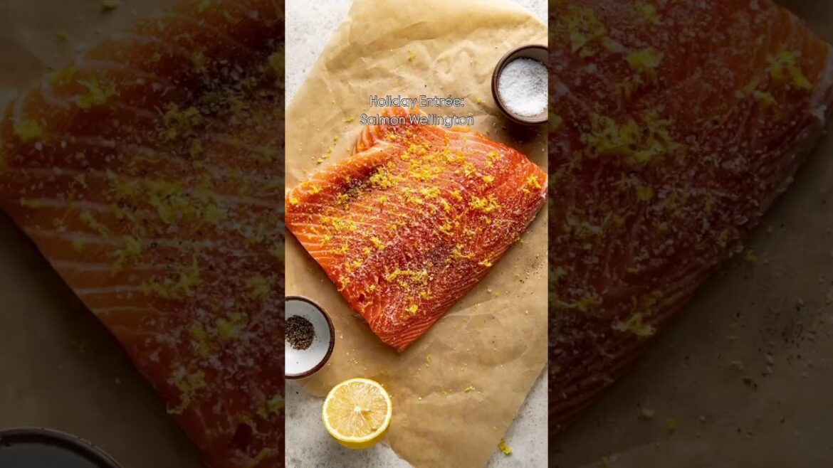 Salmon Wellington (Flaky Salmon in Puff Pastry) Salmon Wellington (Flaky Salmon in Puff Pastry)