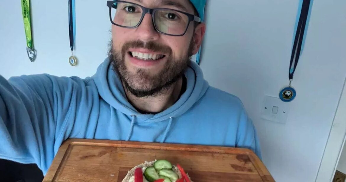 ‘I lost half a stone in a week on the Mediterranean diet – one food won me over’ Ipso logo