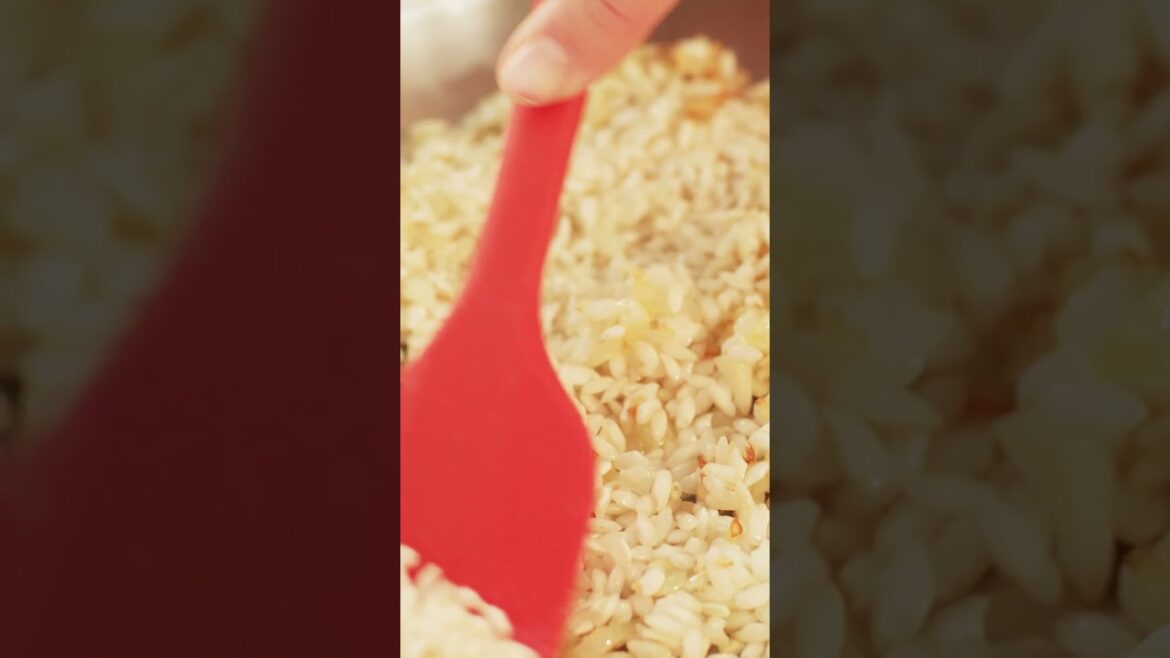 Risoto de tomate com pesto e muçarela de búfala - Videorreceitas Urbano 2025