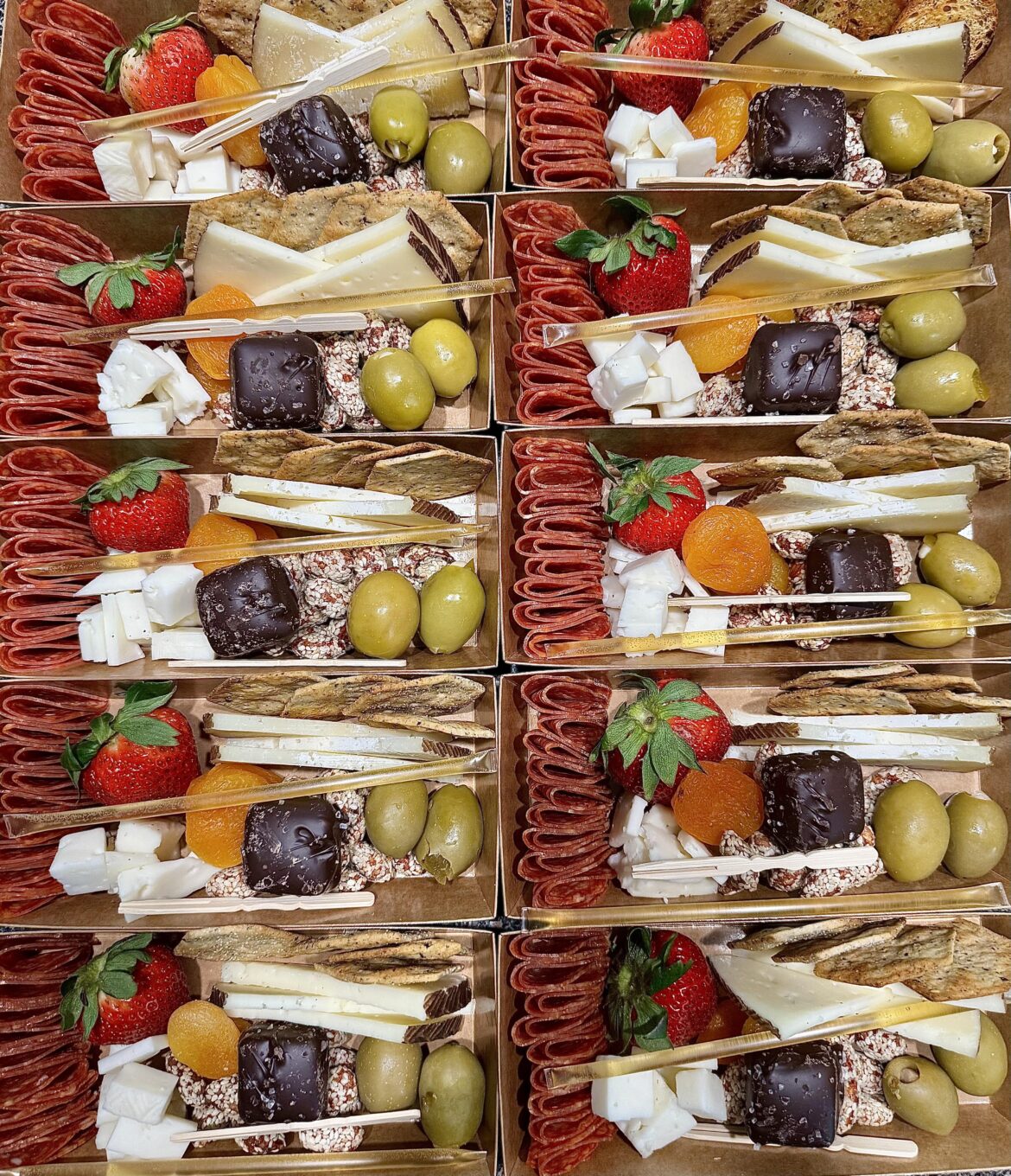 Mini charcuterie boxes