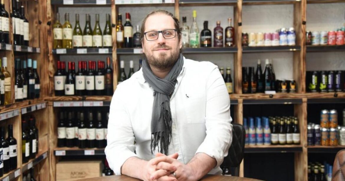 Ipswich French restaurant owner arrived from Calais at 15 Ipswich French restaurant owner arrived from Calais at 15